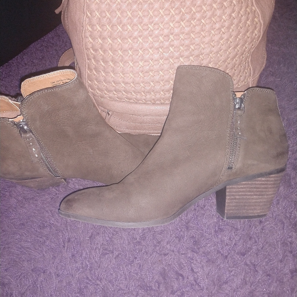 Frye Judith Booties!🙈 - Picture 2 of 5